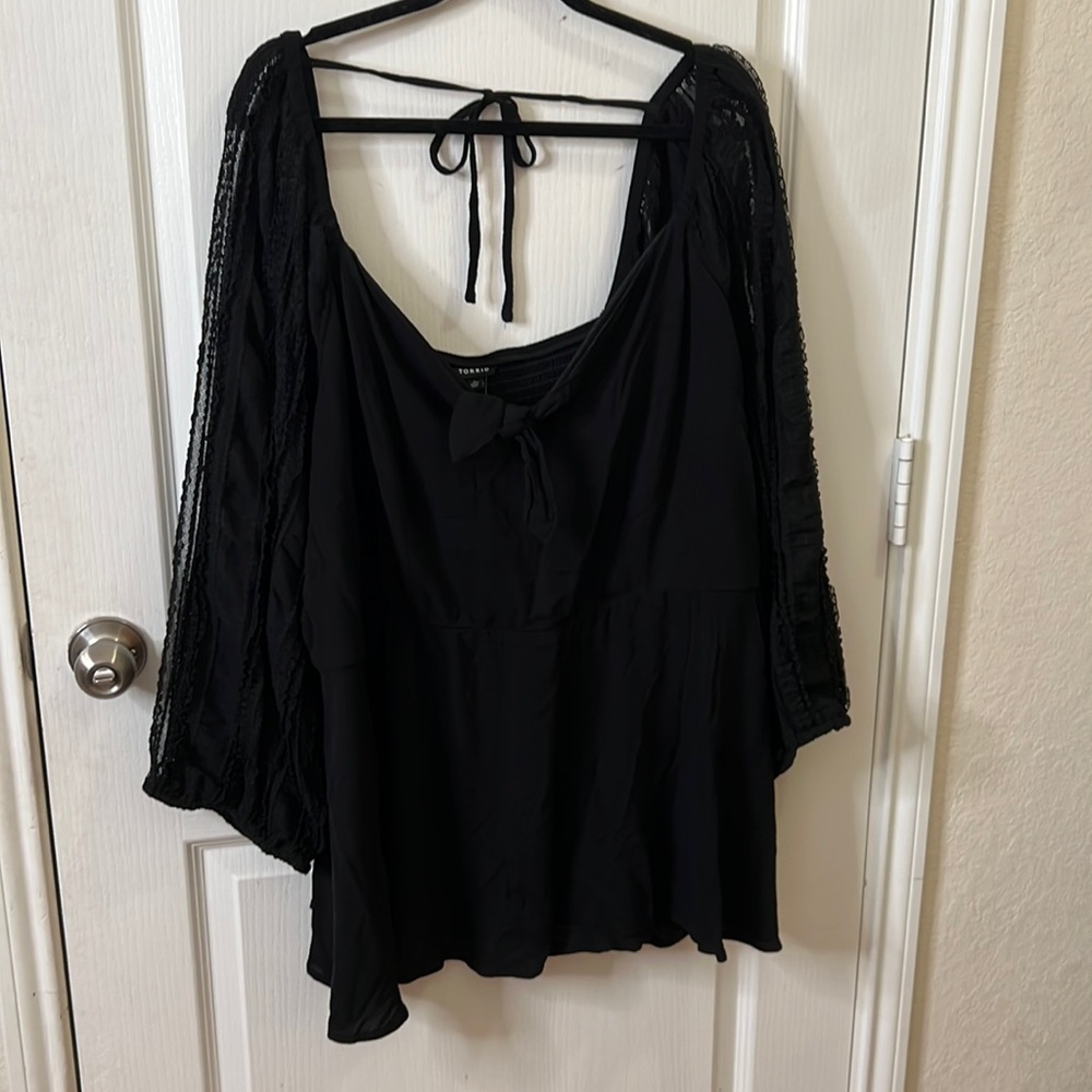 Torrid Blouse SZ 5